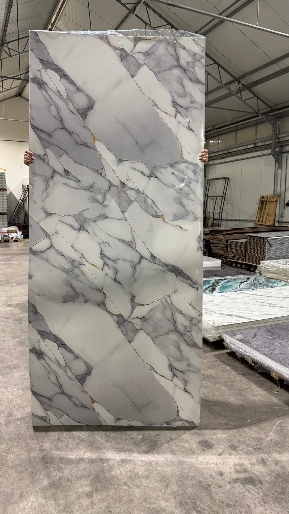 PVC Wandpaneel Marmerlook 122x280 - Polygold Roоck