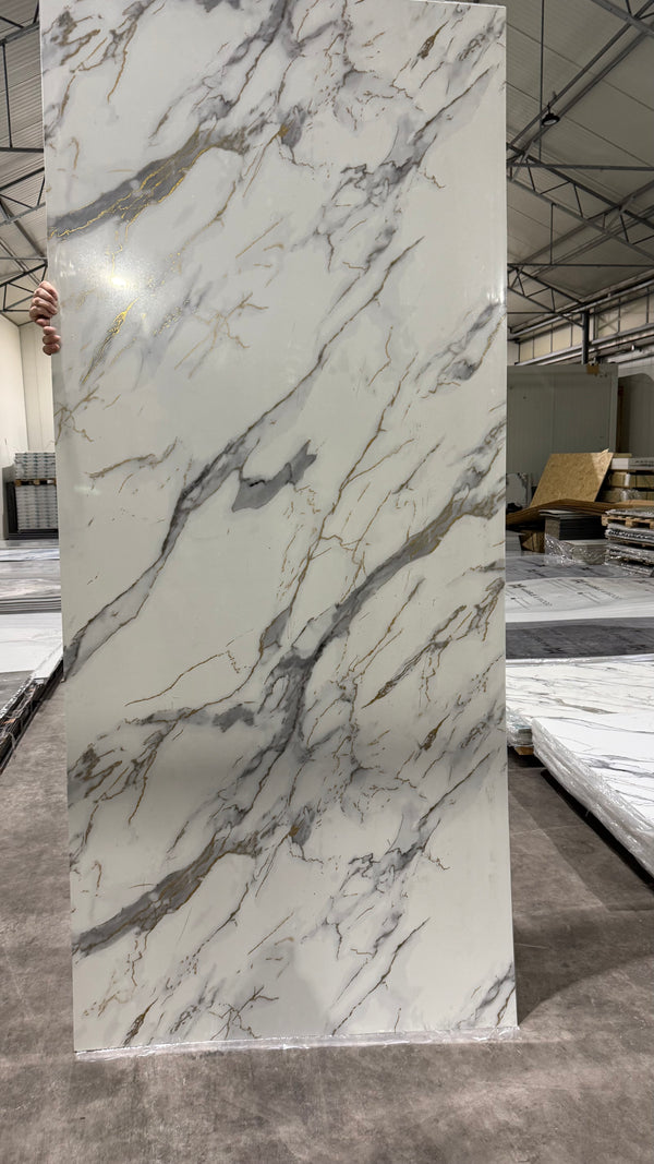 PVC Wandpaneel Marmerlook 122x280 - Gild Fish Belly White