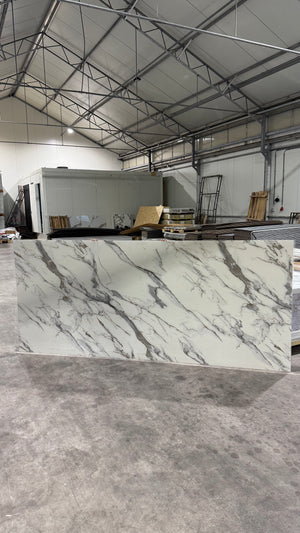 PVC Wandpaneel Marmerlook 122x280 - Gild Fish Belly White