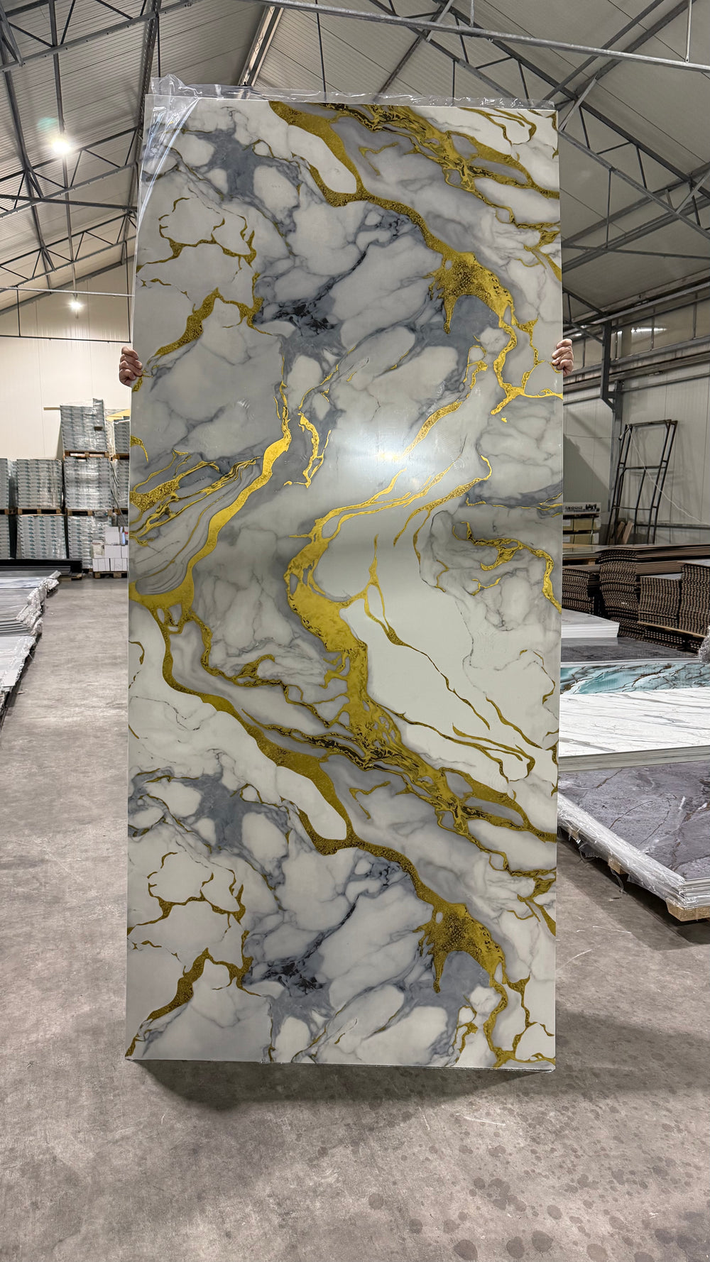 PVC Wandpaneel Marmerlook 122x280 - Kata Jinyan