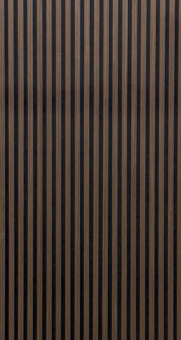Akoestische wandpaneel | 60x280 cm | walnut jk | 17 mm latten