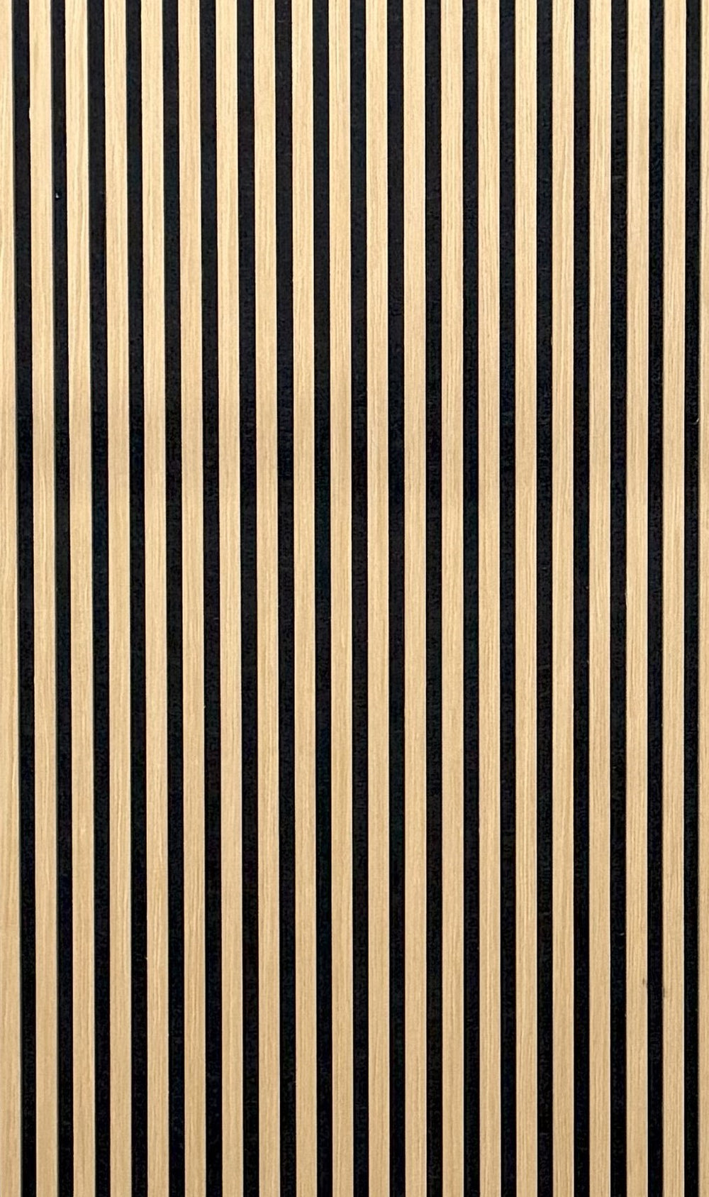 Akoestische wandpaneel | 60x280 cm | white oak | 17 mm latten