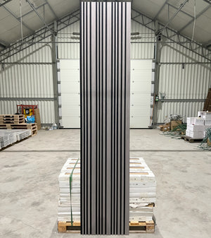 Akoestische wandpaneel | 60x280 cm | grey oak | gevarieerde latten