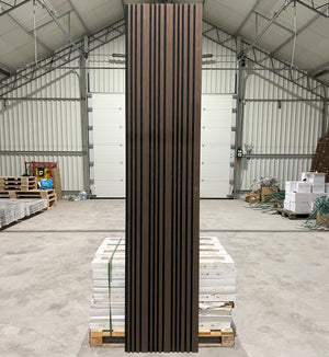 Akoestische wandpaneel | 60x280 cm | walnut jk | gevarieerde latten
