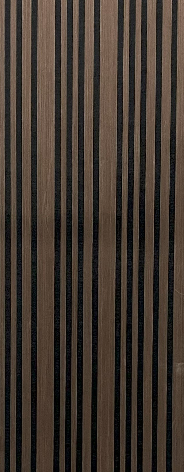 Akoestische wandpaneel | 60x280 cm | walnut jk | gevarieerde latten
