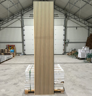 Akoestische wandpaneel | 60x280 cm | white oak | 27 mm latten
