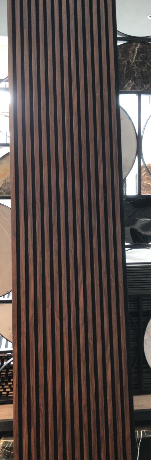 Akoestische wandpaneel (Latten wanden) | 60x280 cm | Walnoot | 25 mm latten