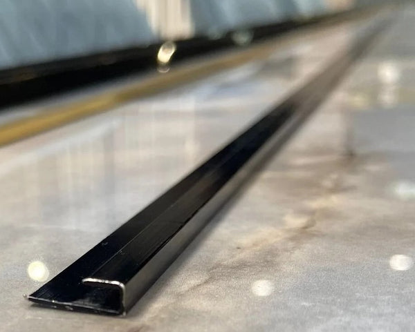 Eindprofiel PVC Wandpaneel | Zwart (280 cm)