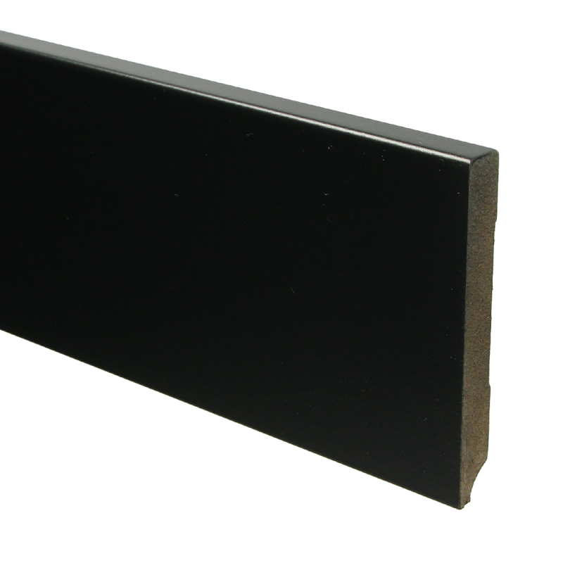MDF Moderne plint 120x15 voorgelakt RAL 9005